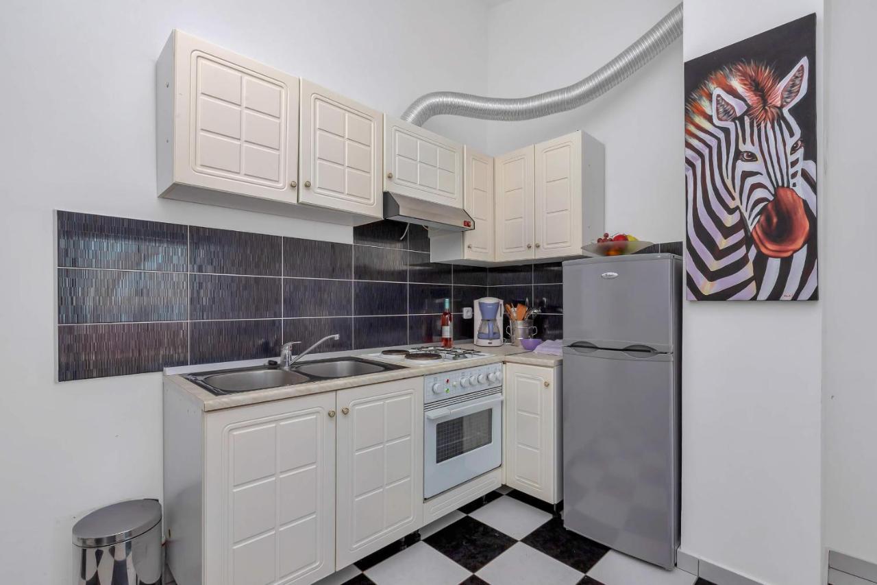 Apartments Vele Makarska Extérieur photo